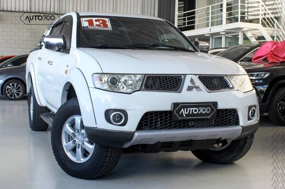 MITSUBISHI L200 TRITON 3.5 HPE 4X4 CD V6 24V FLEX 4P AUTOMÁTICO MITSUBISHI L200 TRITON 3.5 HPE 4X4 CD V6 24V FLEX 4P AUTOMÁTICO